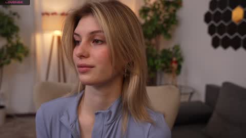 JessyinCherri yang online show from 02/07/25, 07:18