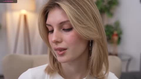 JessyinCherri yang online show from 02/10/25, 02:37