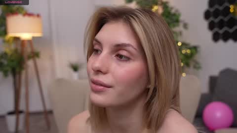 JessyinCherri yang online show from 02/17/25, 07:26