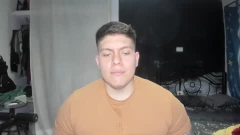 Snapshot of regan_jhonson chatting on 12/25/24, 05:37 regan_jhonson online show from 12/25/24, 05:37