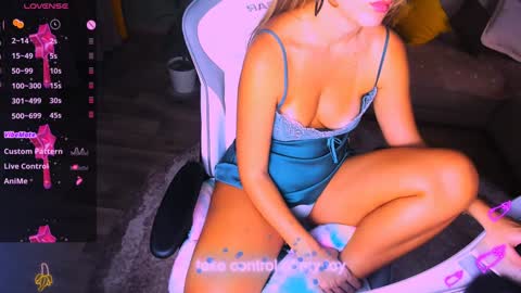 Snapshot of reggiemeow chatting on 12/07/24, 04:20 reggieMeow online show from 12/07/24, 04:20