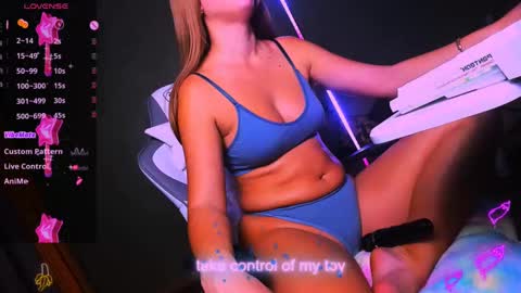 Snapshot of reggiemeow chatting on 03/03/25, 11:35 reggieMeow online show from 03/03/25, 11:35