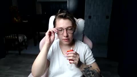 Regina online show from 09/09/25, 12:10