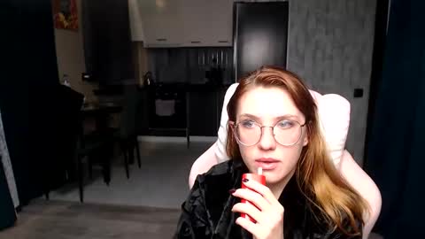 Regina online show from 11/08/25, 12:33