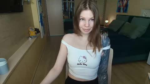 Snapshot of reginasparkle chatting on 02/11/26, 05:01 Regina online show from 02/11/26, 05:01