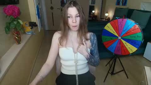 Snapshot of reginasparkle chatting on 02/19/26, 05:36 Regina online show from 02/19/26, 05:36