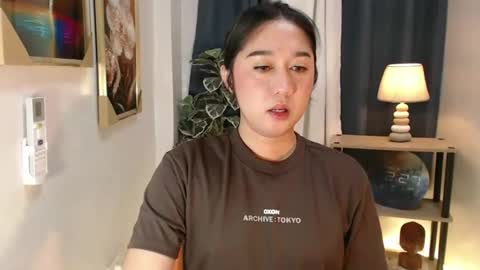 regine online show from 02/02/26, 06:28