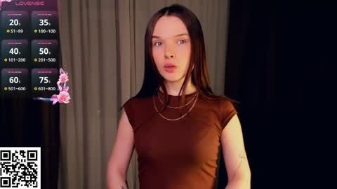 Emily - online show from 06/09/26, 06:41
