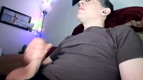 regularguy20 online show from 02/05/26, 09:25