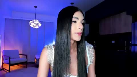 Snapshot of reichel_gray chatting on 07/05/26, 05:36 REICHEL online show from 07/05/26, 05:36