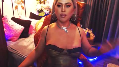 Red Ivy online show from 04/19/26, 08:33