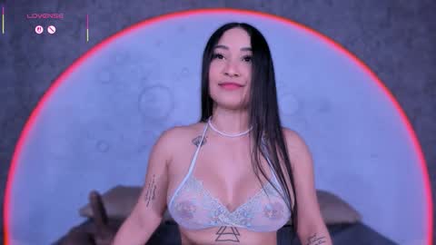 reiinachloe online show from 11/26/25, 05:14