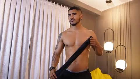 Reik online show from 04/17/26, 12:19