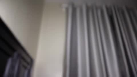 reina77xo online show from 03/17/26, 11:30