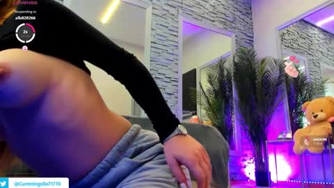 reina cummings online show from 02/19/26, 07:59