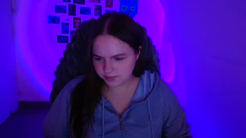 Reina online show from 02/21/26, 12:50