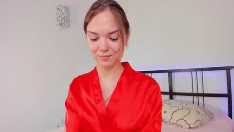 Elly online show from 06/22/26, 02:25