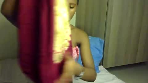 rellings-maya online show from 01/21/25, 04:32