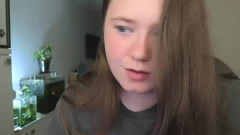 Snapshot of remirann_ chatting on 06/11/26, 11:41 Ann OF - remirann21 online show from 06/11/26, 11:41