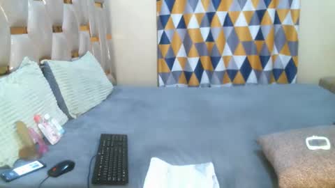 Snapshot of remmyqueen chatting on 05/02/26, 08:03 remmyqueen online show from 05/02/26, 08:03