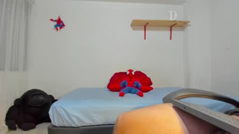 Rmy Steen online show from 09/12/25, 12:11