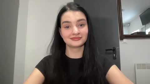 Snapshot of renata_a1 chatting on 02/06/26, 11:24 Renata online show from 02/06/26, 11:24