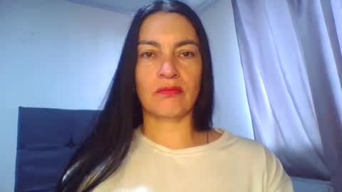 Snapshot of renata_hot1 chatting on 07/21/26, 09:28 renata_hot1 online show from 07/21/26, 09:28