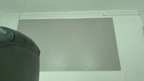 Snapshot of renata_reyes11 chatting on 03/12/25, 07:24 Renata  online show from 03/12/25, 07:24