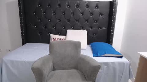 Renata Salinas online show from 02/04/26, 09:42