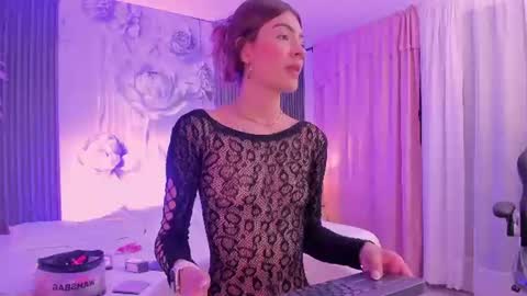 Renata online show from 06/30/26, 06:58