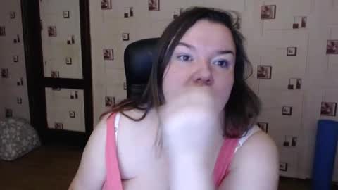 Snapshot of renataoia chatting on 12/08/24, 03:02 renataoia online show from 12/08/24, 03:02