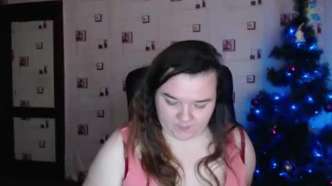 Snapshot of renataoia chatting on 01/15/25, 05:37 renataoia online show from 01/15/25, 05:37