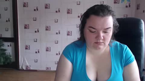 Snapshot of renataoia chatting on 02/21/25, 12:06 renataoia online show from 02/21/25, 12:06