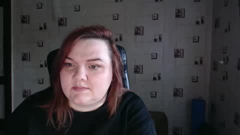 renataoia online show from 04/23/26, 03:58