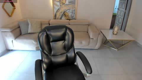 Renata Reyes online show from 04/05/26, 05:10