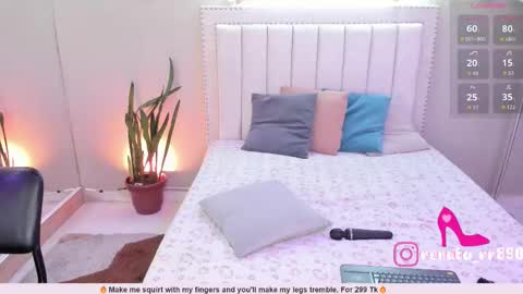      online show from 01/05/26, 05:27