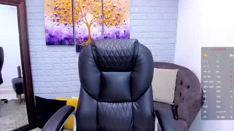 Snapshot of renataruiz_rr chatting on 05/29/26, 12:03 online show from 05/29/26, 12:03
