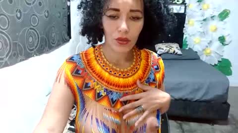 Renatta online show from 01/14/25, 11:16