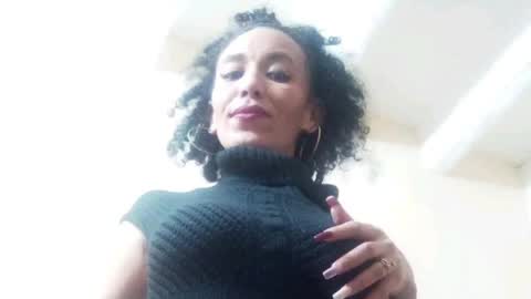 Renatta online show from 03/01/25, 05:27