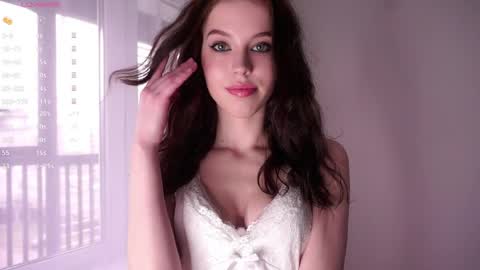 Naomi online show from 04/05/26, 11:40