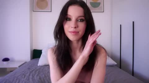 Naomi online show from 04/12/26, 01:49