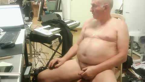 renefr online show from 09/15/25, 09:48