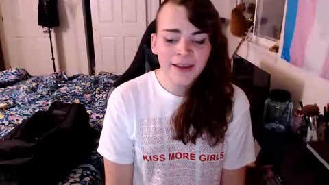 Renegade Ruby online show from 11/08/25, 12:55