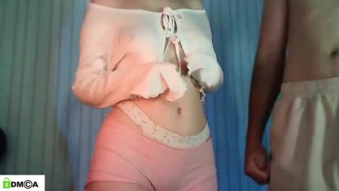 Snapshot of renesme_lusilia chatting on 07/13/26, 05:43 Renesme White Im here from Monday to Friday online show from 07/13/26, 05:43