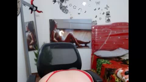 Snapshot of renesmee_tanner chatting on 01/18/25, 02:25 renesmee tanner online show from 01/18/25, 02:25