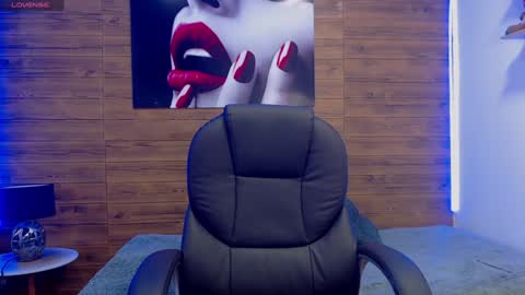 R E N E  online show from 01/22/25, 08:28