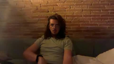 Renzo online show from 06/06/26, 04:17
