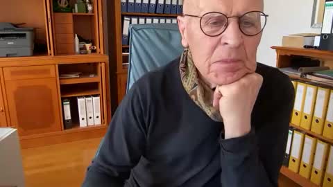 reteid online show from 04/11/26, 01:37