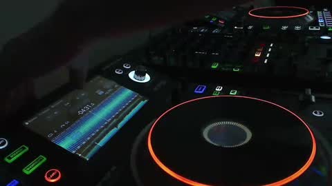 GearPorn online show from 09/18/25, 10:45