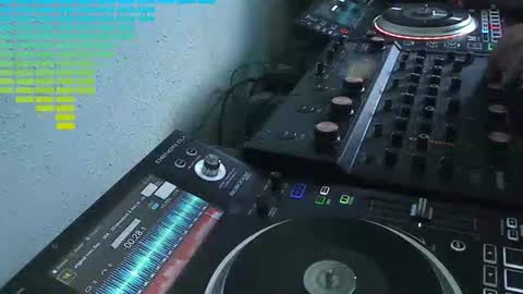 Snapshot of reticuli chatting on 06/19/26, 08:01 GearPorn online show from 06/19/26, 08:01